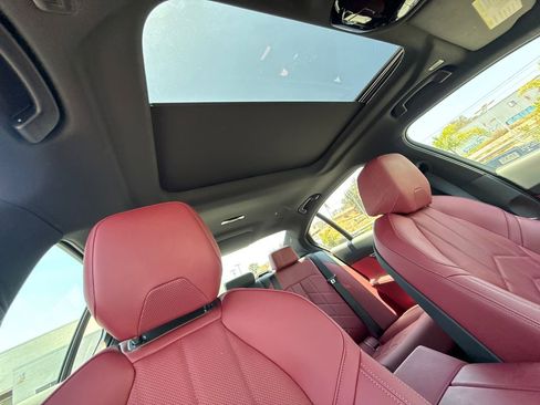 Used 2026 BMW 530i w/ M Sport Package RWD image 14