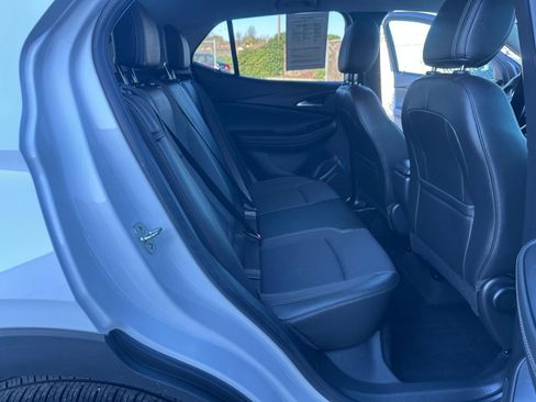 Used 2025 Buick Encore GX Preferred image 25