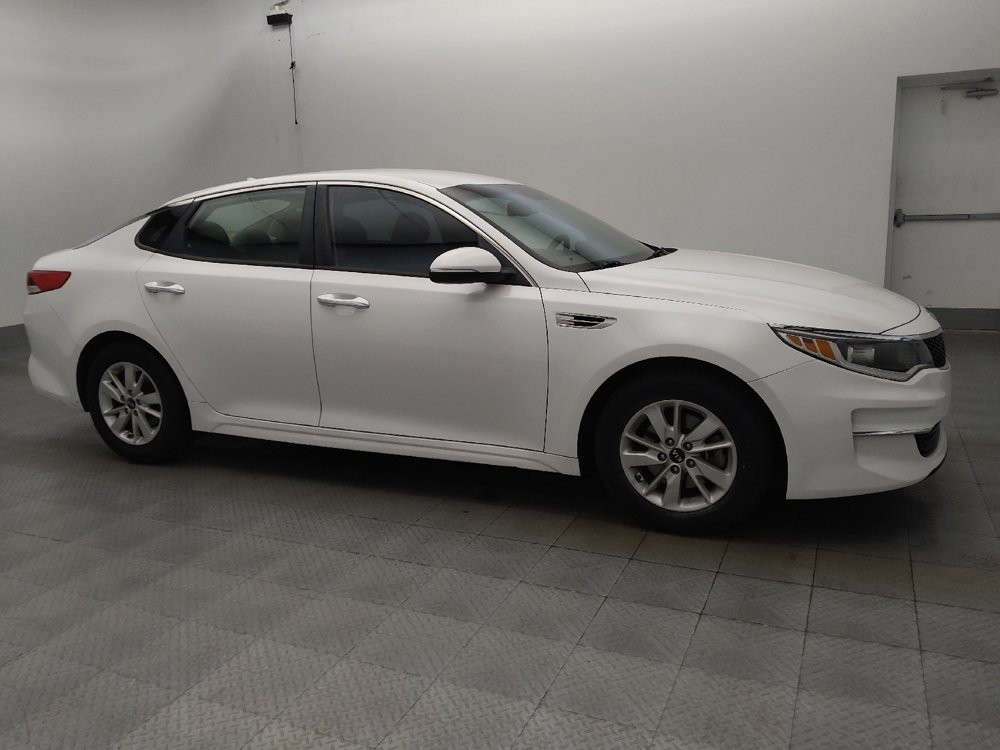 Used 2016 Kia Optima LX w/ LX Convenience Package FWD image 11