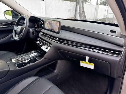 Used 2026 INFINITI QX60 Luxe w/ Cargo Package image 33