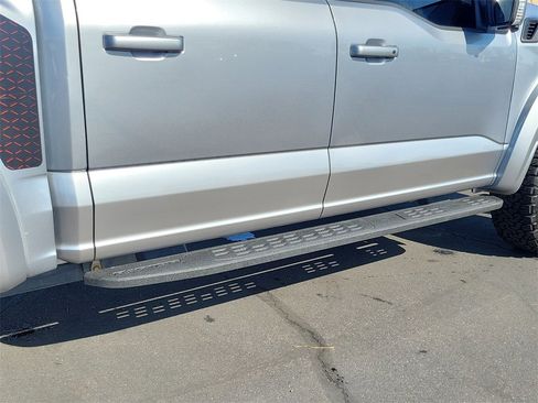 Used 2023 Ford F150 Raptor image 28