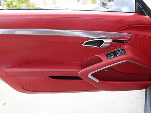 Used 2014 Porsche 911 Carrera image 41