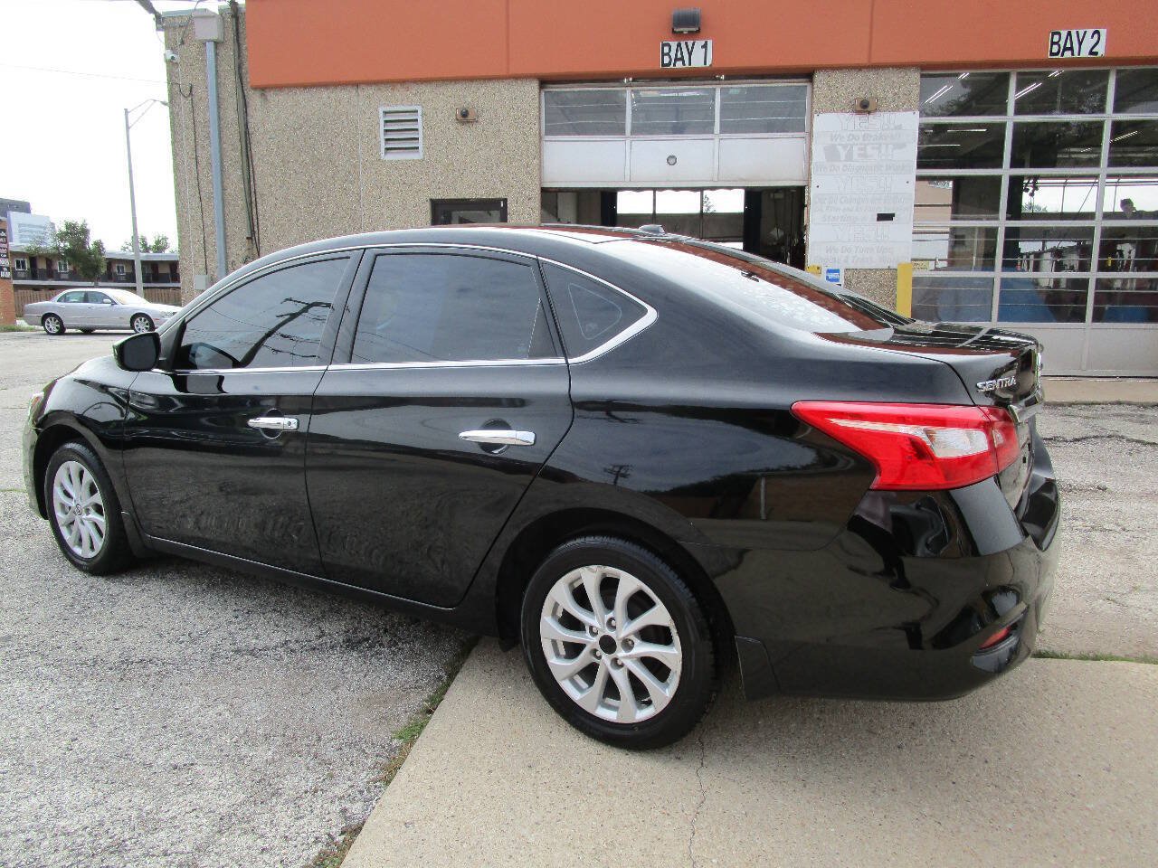Used 2019 Nissan Sentra SV FWD image 5
