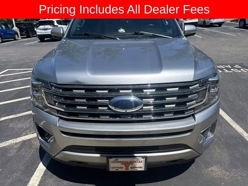 Used 2021 Ford Expedition Limited AWD/4WD image 2