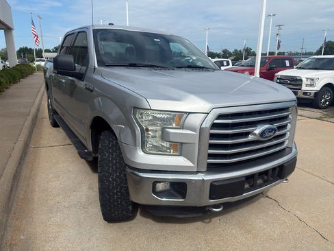 Used 2016 Ford F150 XLT w/ Equipment Group 301A Mid AWD/4WD image 4