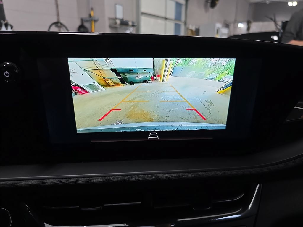 New 2026 Buick Envista Preferred w/ Convenience I Package FWD image 25