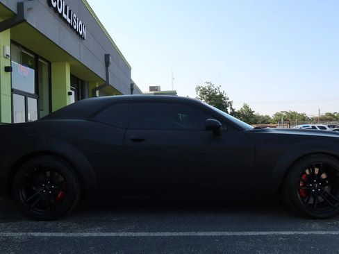 Used 2023 Dodge Challenger SRT Hellcat RWD image 8