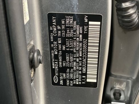 Used 2012 Hyundai Tucson GLS image 31