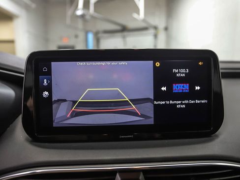 Used 2023 Hyundai Santa Fe SEL image 17