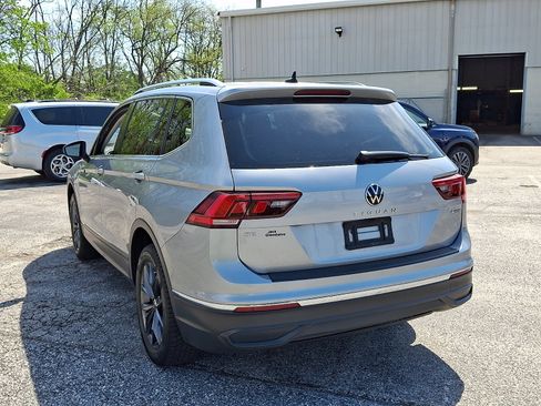 Used 2022 Volkswagen Tiguan SE image 9