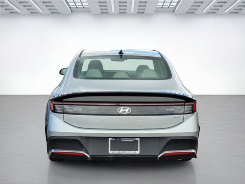 New 2026 Hyundai Sonata Blue image 6