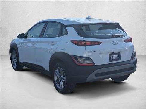Used 2023 Hyundai Kona SE image 7