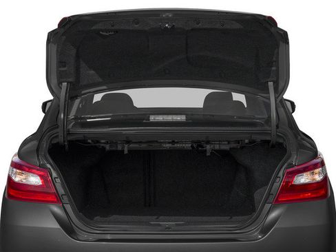 Used 2017 Nissan Altima 2.5 SL w/ Moonroof Package FWD image 15