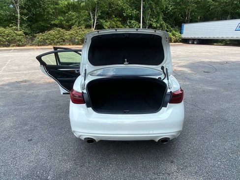 Used 2018 INFINITI Q50 Luxe RWD image 46
