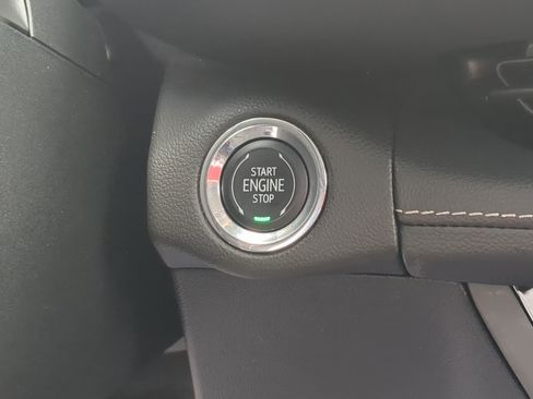 Used 2023 Buick Envision Avenir AWD/4WD image 16