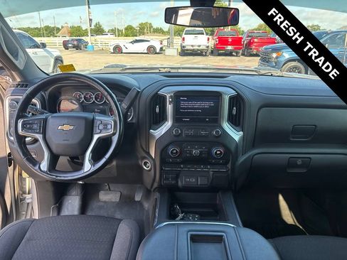 Used 2021 Chevrolet Silverado 3500 LT w/ Convenience Package AWD/4WD image 6