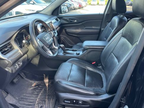 Used 2017 GMC Acadia SLT AWD/4WD image 10