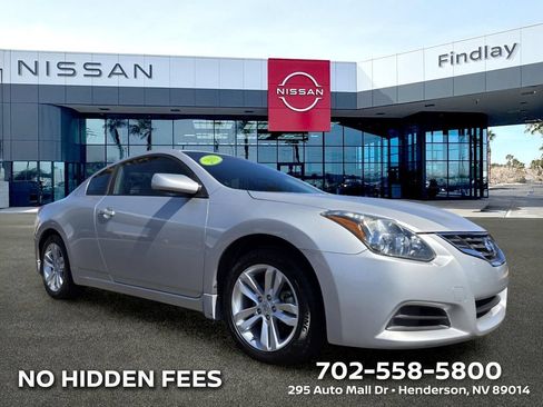 Used 2011 Nissan Altima 2.5 S w/ Convenience Pkg FWD image 1