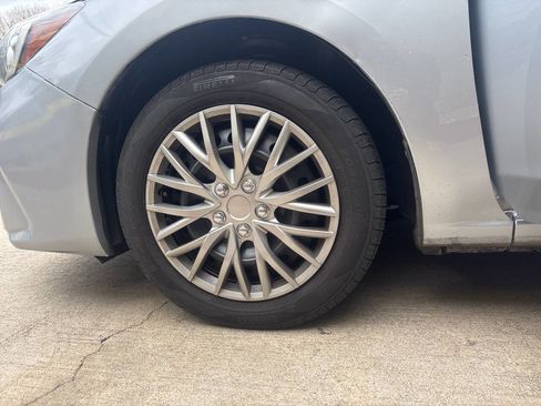 Used 2018 Subaru Impreza 2.0i image 18