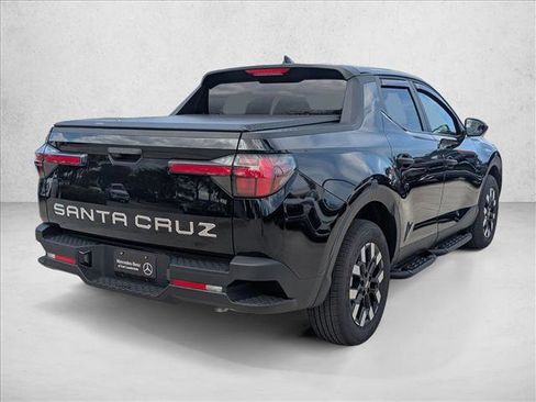 Used 2025 Hyundai Santa Cruz SE image 5