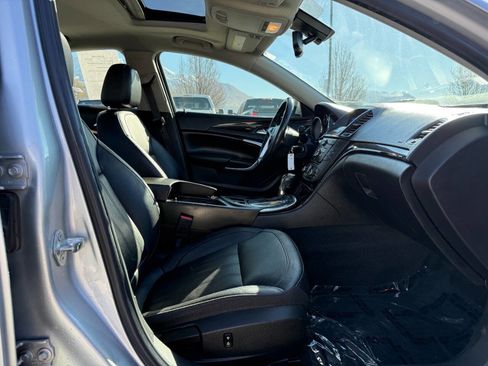 Used 2012 Buick Regal Leather FWD image 23