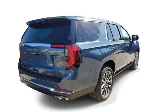 New 2026 GMC Yukon Denali w/ Denali Reserve Package AWD/4WD image 5
