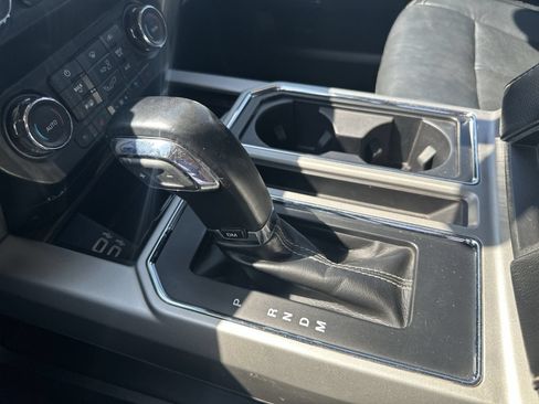 Used 2020 Ford F150 Lariat AWD/4WD image 16