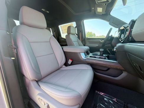 New 2026 GMC Sierra 1500 SLT w/ SLT Premium Plus Package AWD/4WD image 27