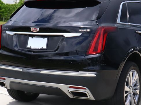 Used 2024 Cadillac XT5 Premium Luxury FWD image 11