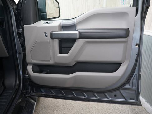 Used 2015 Ford F150 XLT w/ Equipment Group 302A Luxury AWD/4WD image 31