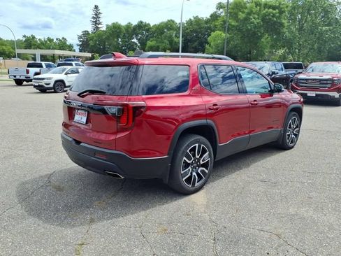 Used 2021 GMC Acadia SLT w/ Elevation Edition AWD/4WD image 3