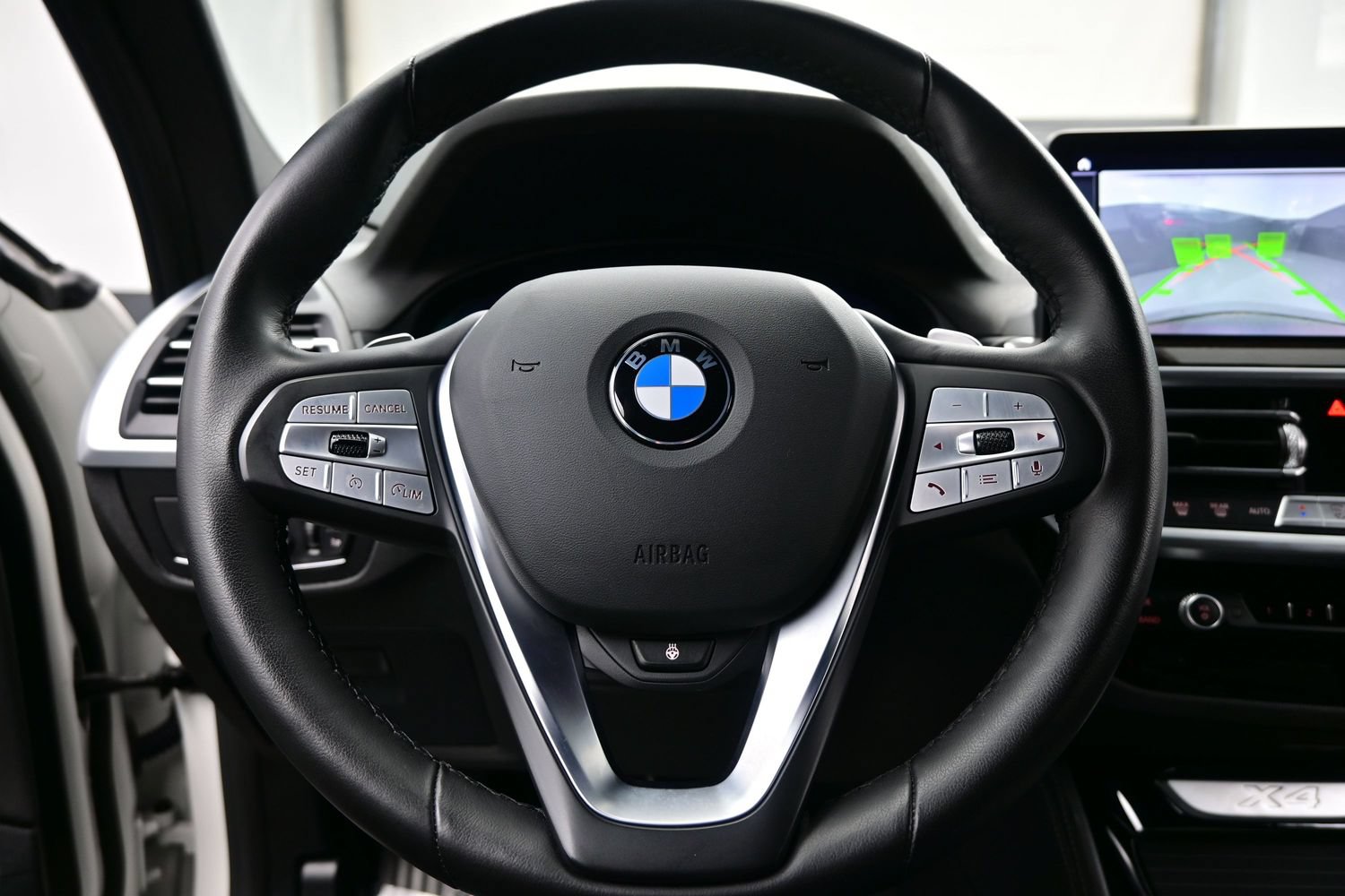 Used 2025 BMW X4 xDrive30i AWD/4WD image 25