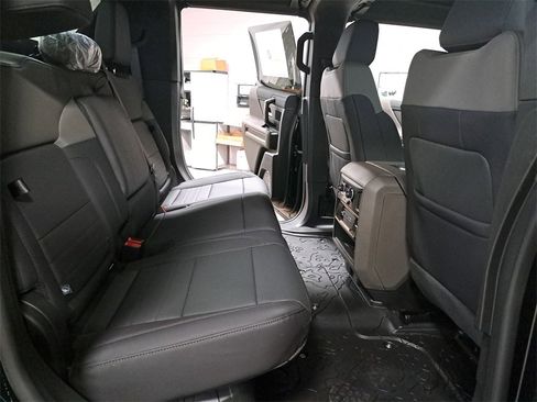 New 2025 GMC Hummer EV 3X image 11