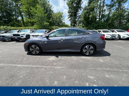 Used 2017 Honda Civic EX-L image 4