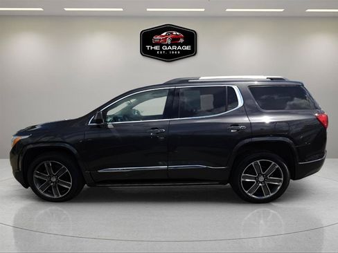 Used 2017 GMC Acadia Denali w/ Technology Package AWD/4WD image 3