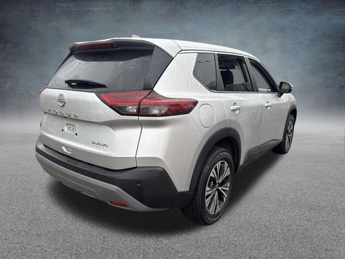 Used 2023 Nissan Rogue SV AWD/4WD image 9