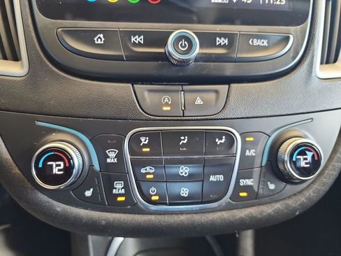 Used 2023 Chevrolet Malibu LT image 23