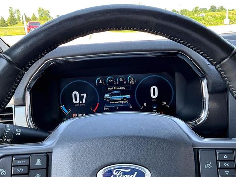 Used 2021 Ford F150 Lariat w/ Equipment Group 502A High AWD/4WD image 21