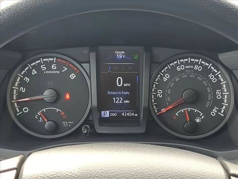 Certified 2022 Toyota Tacoma SR image 11
