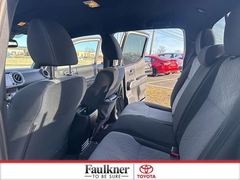 Used 2023 Toyota Tacoma image 11