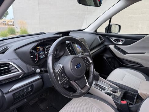 Used 2020 Subaru Forester Premium AWD/4WD image 19