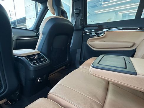 Used 2018 Volvo XC90 T5 Momentum w/ Convenience Package image 20