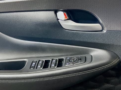 Used 2020 Hyundai Santa Fe SEL FWD image 13