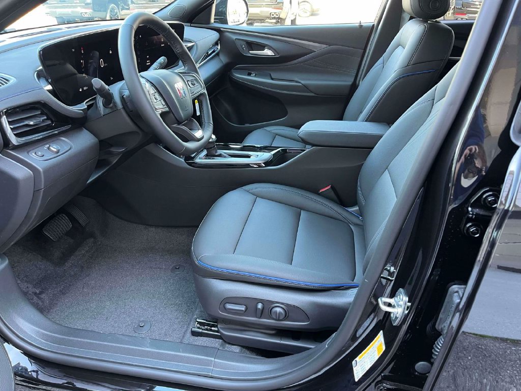 New 2026 Buick Envista Sport Touring w/ Convenience I Package FWD image 23