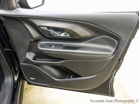 Used 2019 GMC Terrain SLT w/ Preferred Package image 24