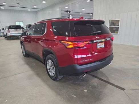 Used 2023 Chevrolet Traverse LT w/ Rear Camera Mirror Package AWD/4WD image 6