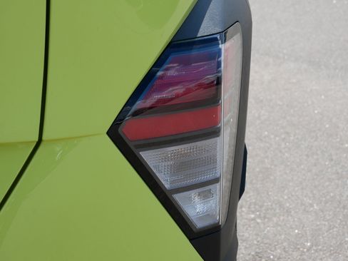 Certified 2024 Hyundai Kona SEL AWD/4WD image 17