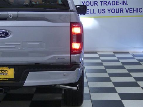 Used 2022 Ford F150 XLT w/ Equipment Group 302A High image 34