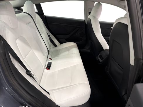 Used 2023 Tesla Model 3 Standard Range RWD image 11