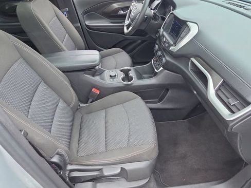 Used 2022 GMC Terrain SLE w/ Driver Convenience Package FWD image 19